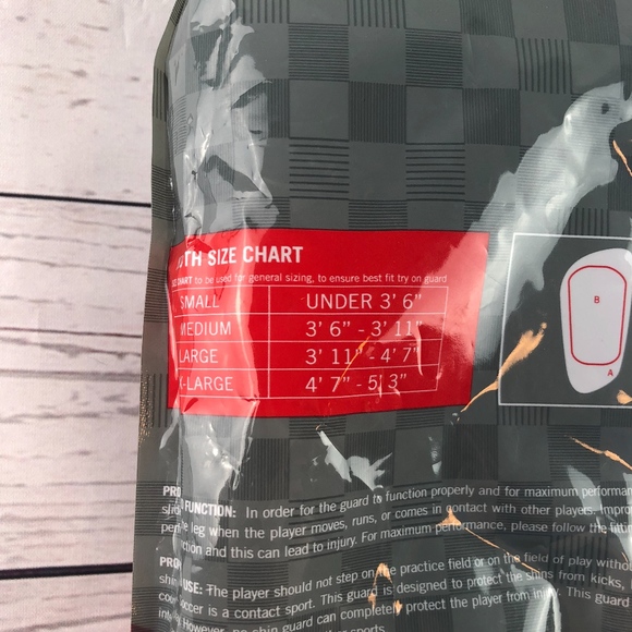 NEW Umbro Arturo Soccer Shin Guards Pink Size L - Picture 4 of 5